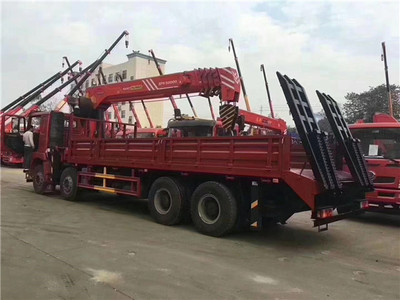 隨車吊廠家哪家好？選購(gòu)指南與知名品牌推薦